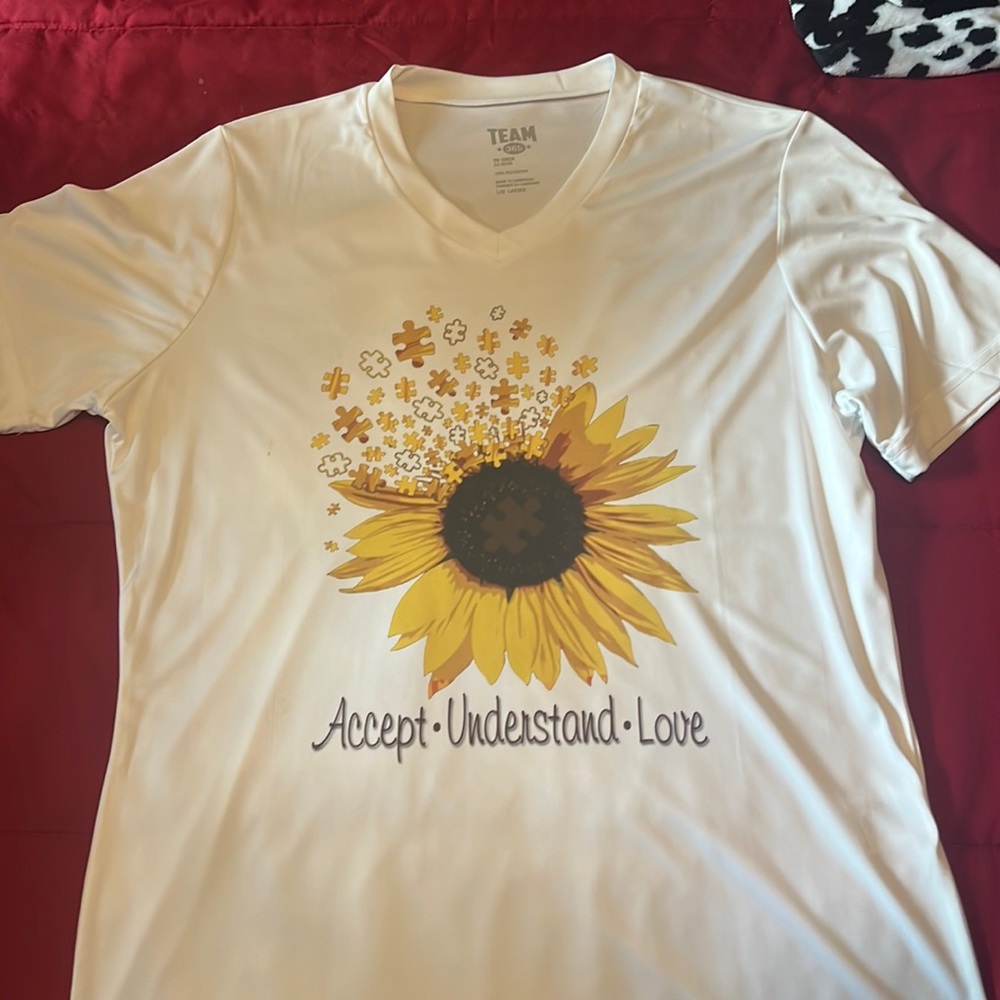 Autism sunflower 🌻 shirt